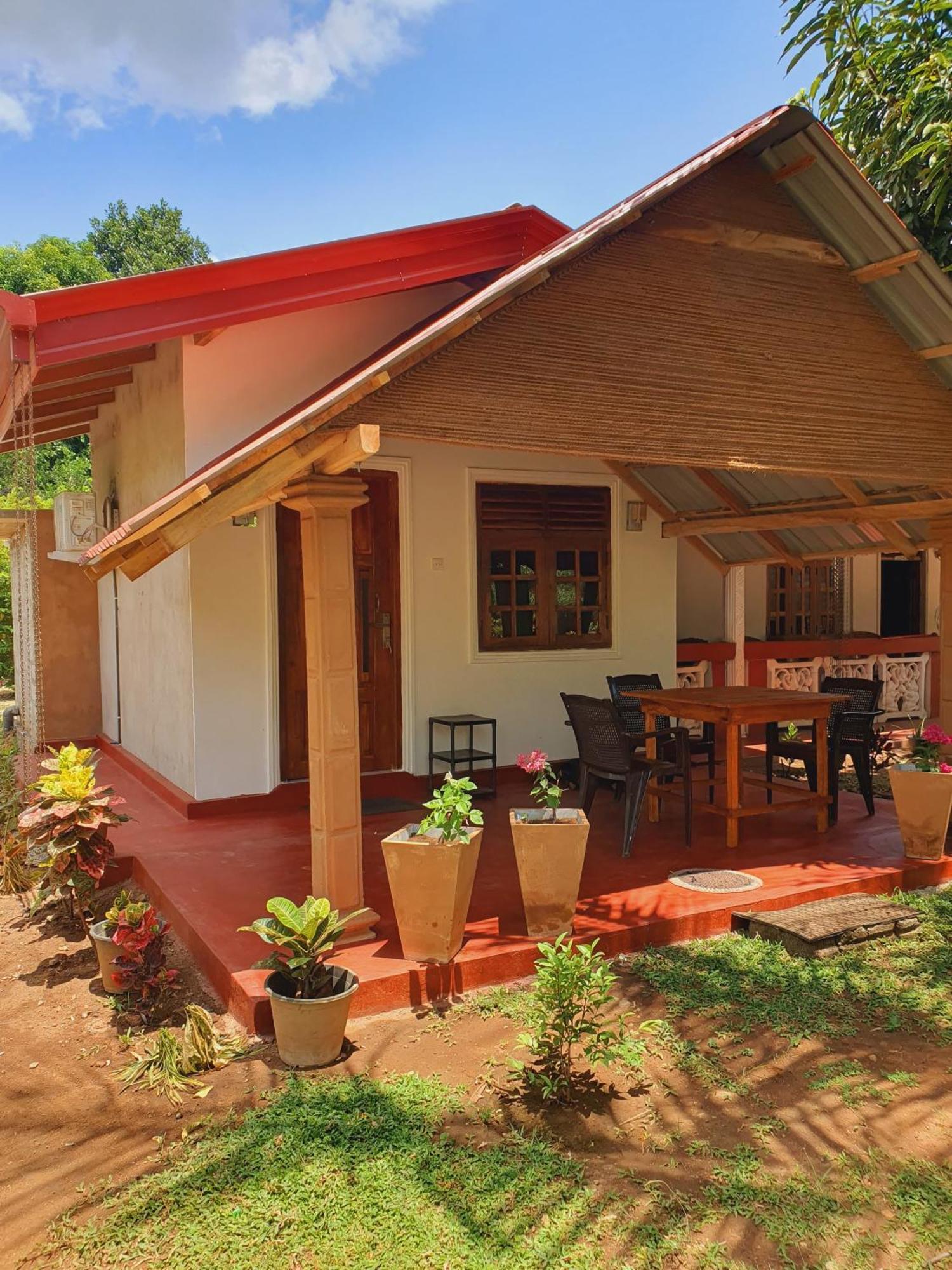 Jungle Eco Lodge & Safari Sigiriya Exterior photo