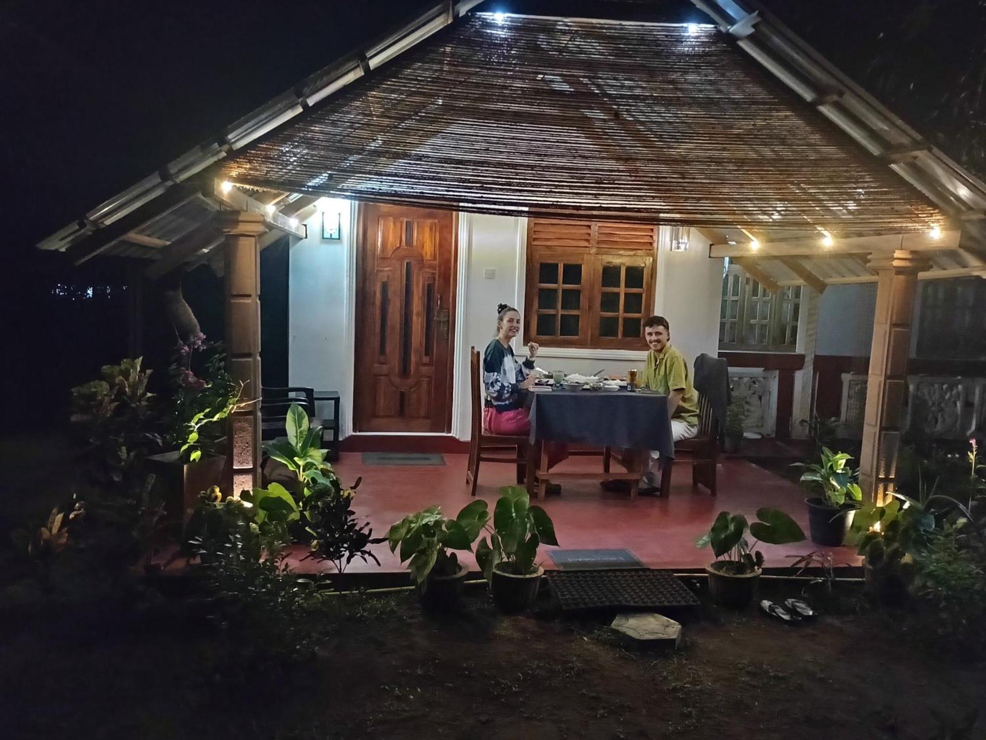 Jungle Eco Lodge & Safari Sigiriya Exterior photo